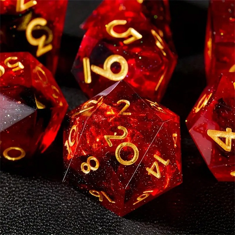 Lancasters Honour  – Handcrafted Sharp Edge Dice Set & Dice Case
