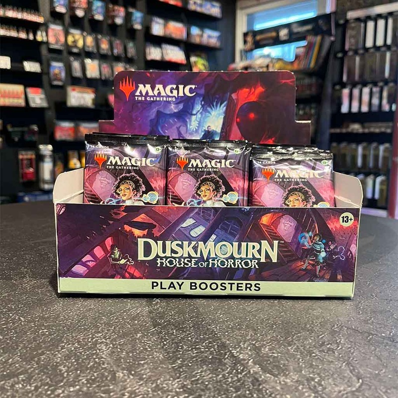 Duskmourn: House of Horror – Play Booster Display