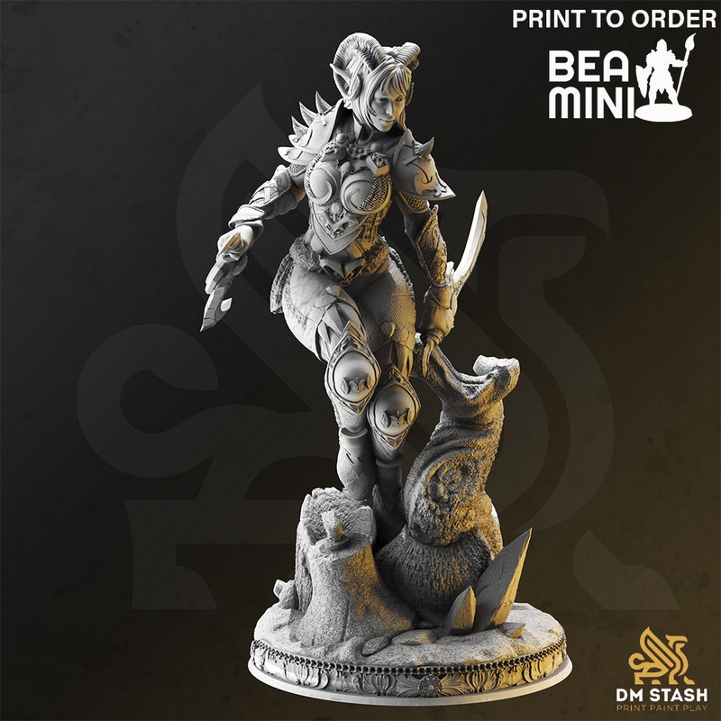 Master of Poisoned Talons  Orlena | BeaMini Print to Order Miniatures