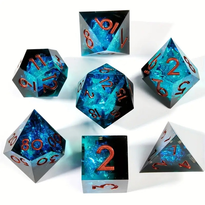 Frozen Moments – Handcrafted Sharp Edge Dice Set & Dice Case