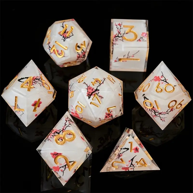 Hanako – Handcrafted Sharp Edge Dice Set
