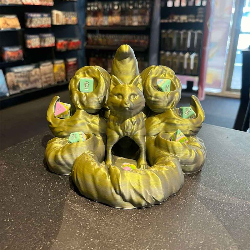 3D Printed Dice Tower – Fox 7 Tails (Grey/Green)
